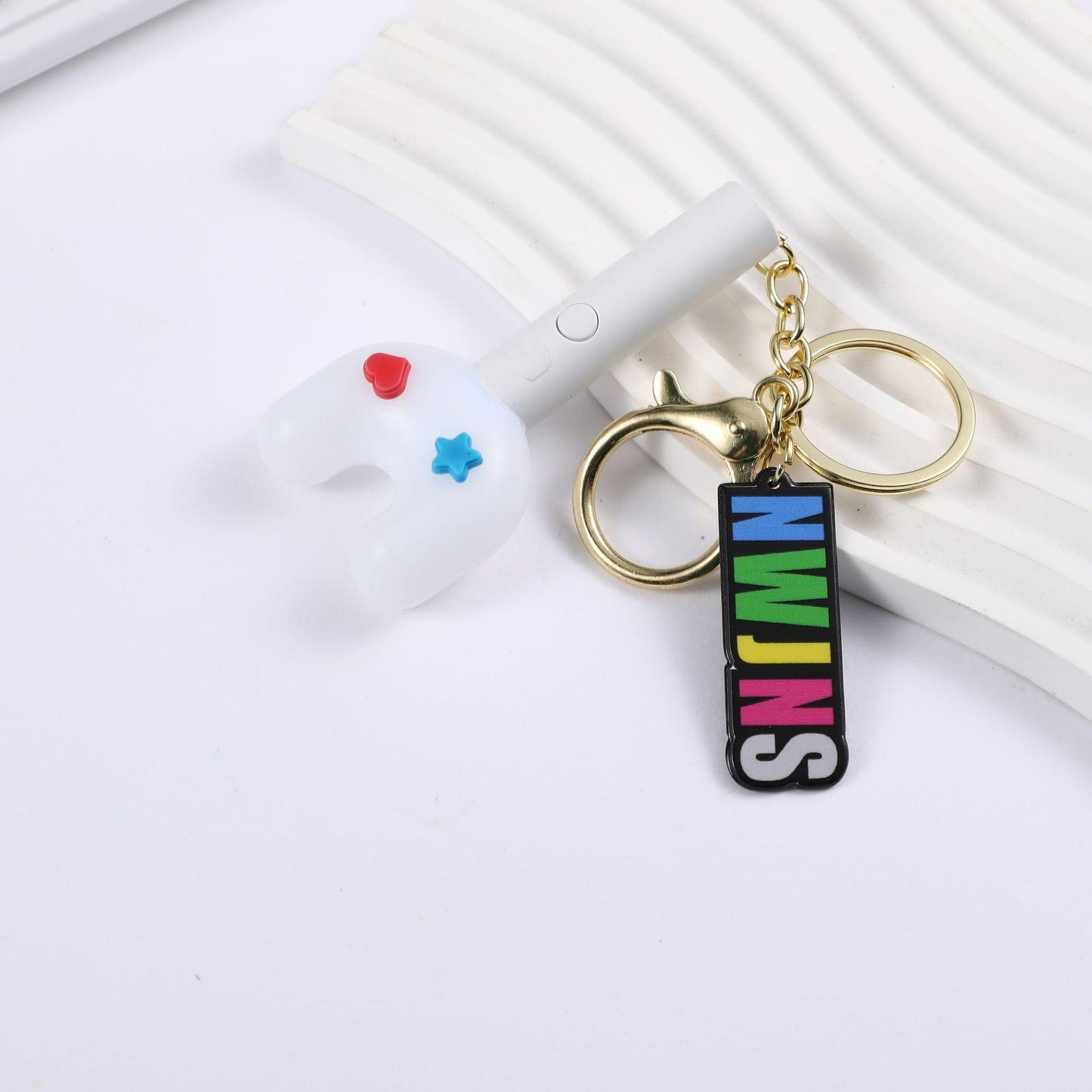 PORTE-CLĂS LED NEWJEANS LIGHTSTICK