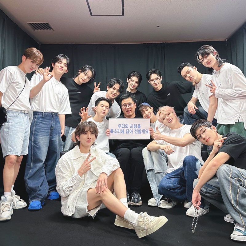 T-SHIRTS SEVENTEEN MERCH LOVE 100% COTON