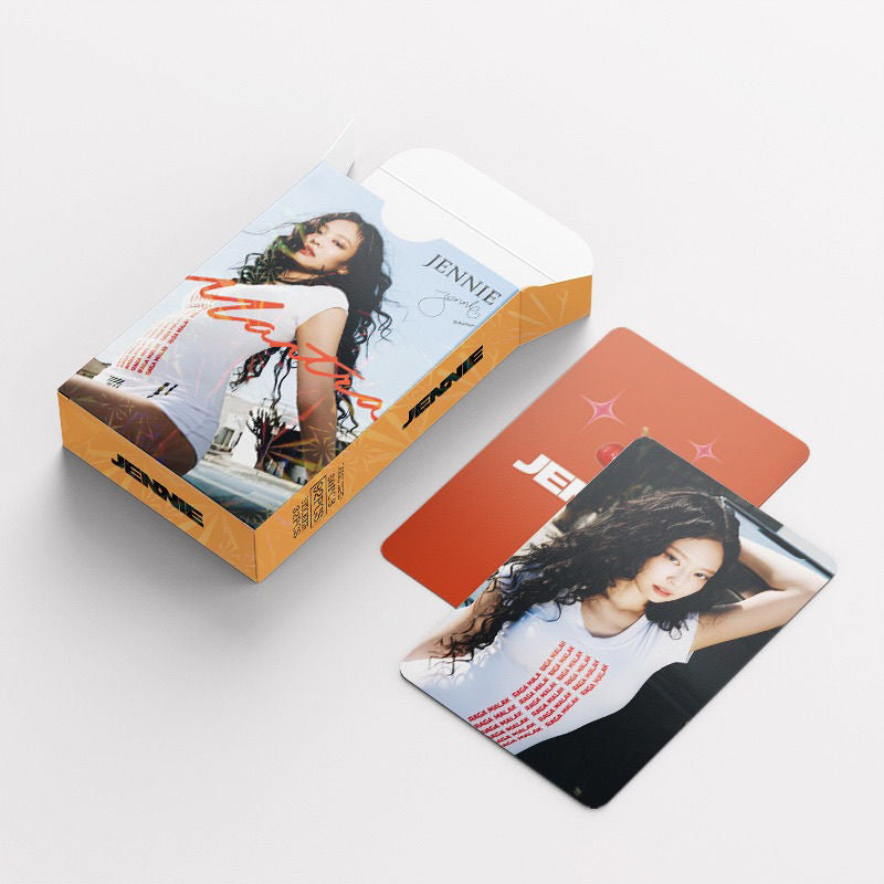 PHOTOCARDS JENNIE MANTRA + AUTOCOLLANTS (92 PC)