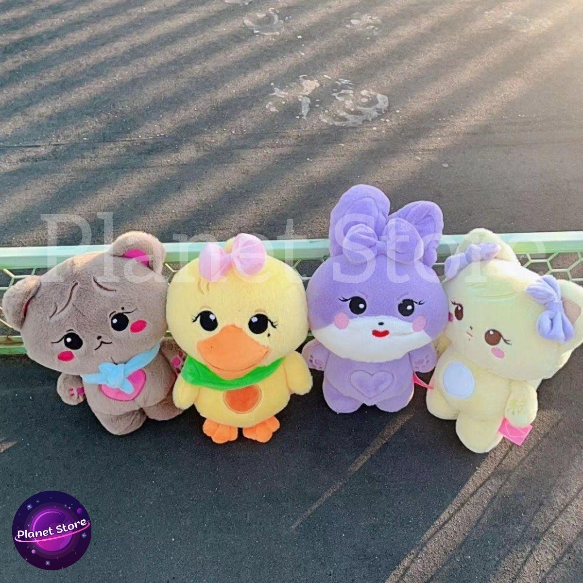 PELUCHE PERSONNAGE BLACKPINK TOUR