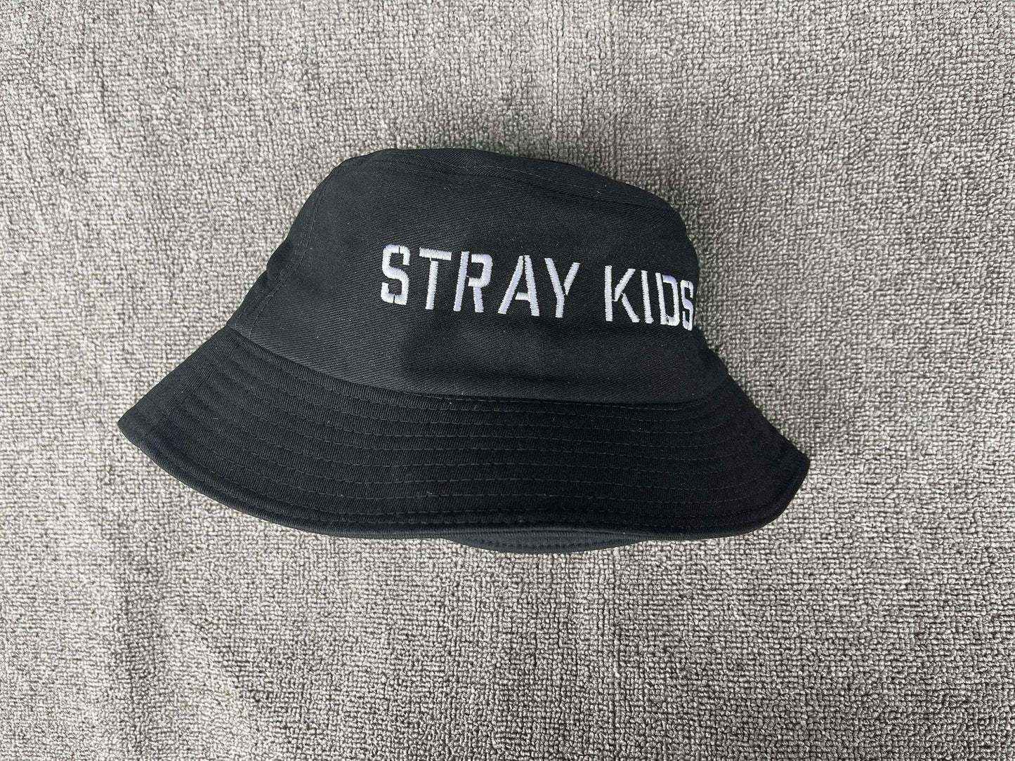 BUCKET HAT STRAY KIDS