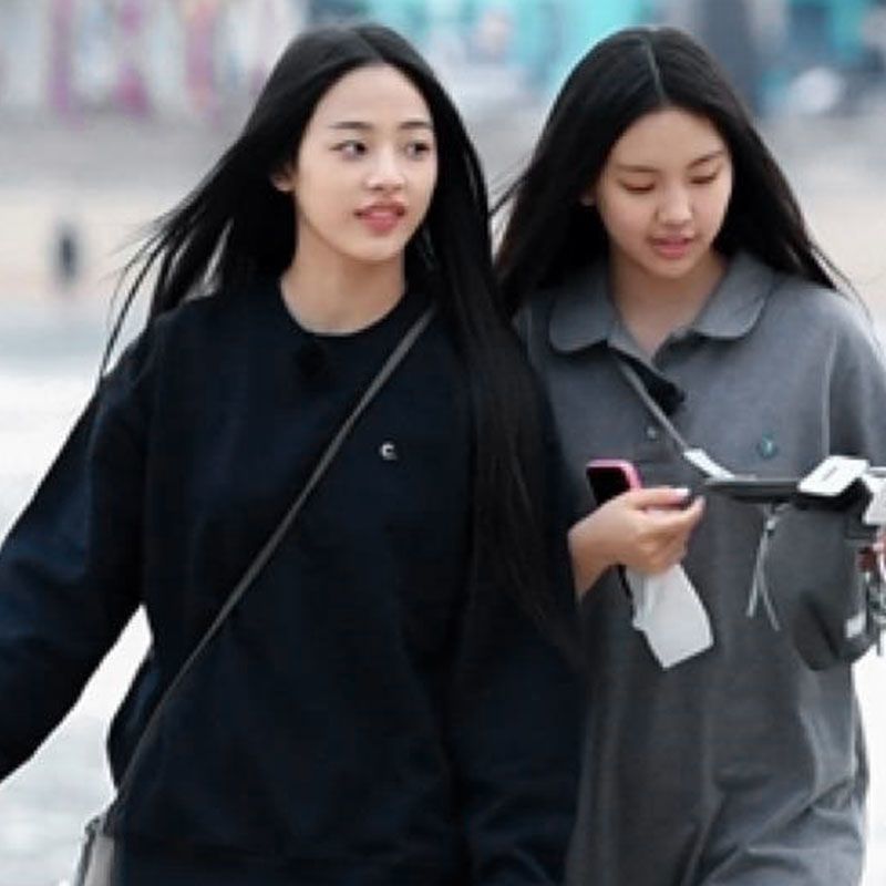 NEWJEANS MINJI SWEAT À CAPUCHE