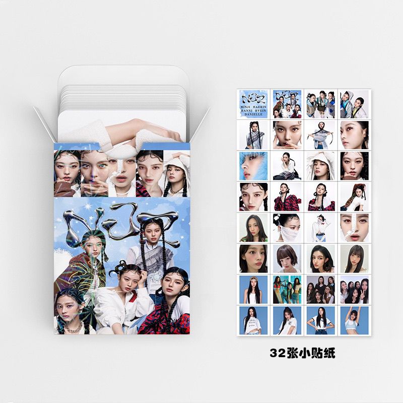 CARTES PHOTO NJZ (NEWJEANS) 92 PIÈCES (60 CARTES PHOTO + 32 AUTOCOLLANTS)