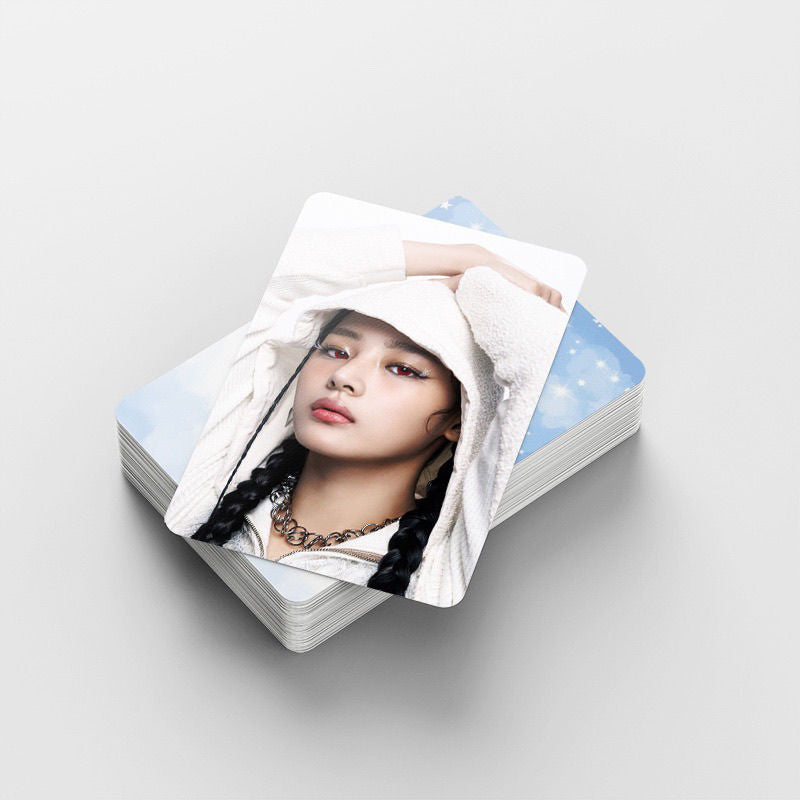 CARTES PHOTO NJZ (NEWJEANS) 92 PIÈCES (60 CARTES PHOTO + 32 AUTOCOLLANTS)