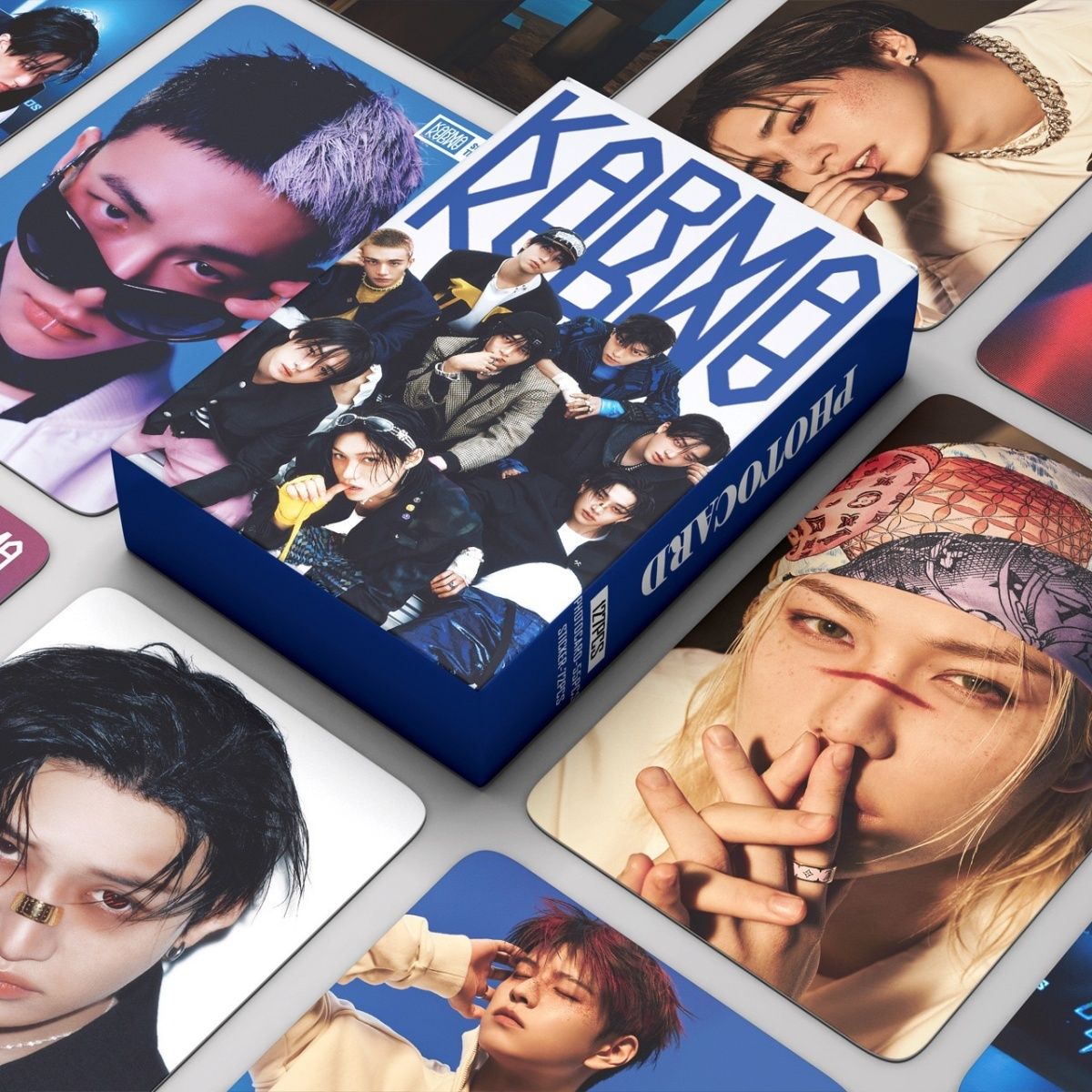PHOTOCARDS STRAY KIDS KARMA 127 PCS (55 cartes + 72 autocollants)