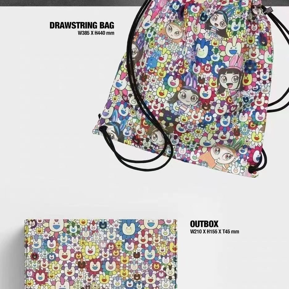 SAC À CORDON COULISSANT NJZ NEWJEANS AVEC BOÎTE PERSONNALISÉE ET ACCESSOIRES